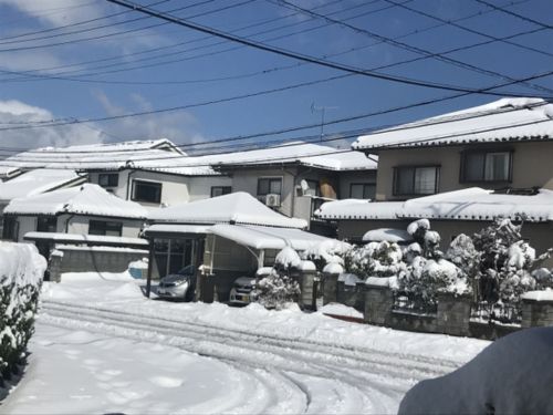 【函館市】雪や凍結で外壁はどうなる？冬の劣化トラブルと対策